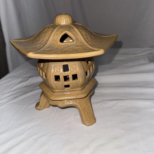 Votive tea light candle pagoda - votive,